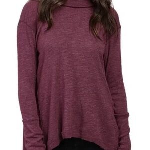 Free People We the Free split back turtle neck long sleeve top plum size medium